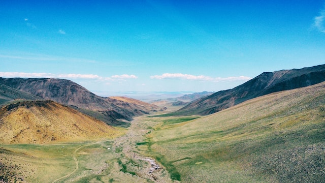 The Three Best Mountain Ranges to Hike in Mongolia